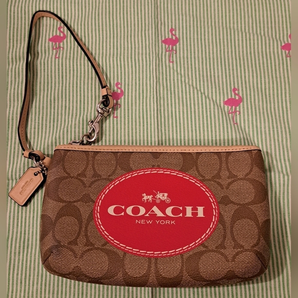 NWOT Y2K Coach Tan Signature Horse & Carriage Wrislet Clutch Wallet Purse Bag - Picture 1 of 11